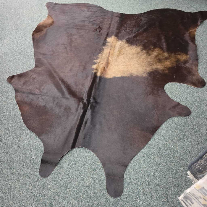 LARGE COWHIDE
