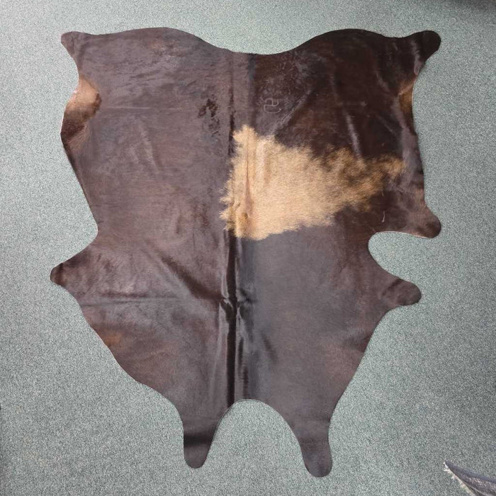 LARGE COWHIDE