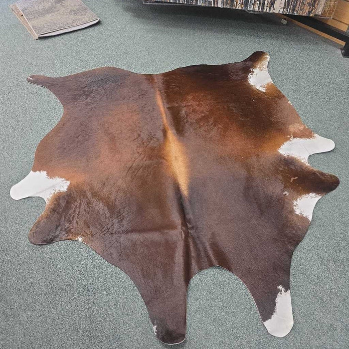 LARGE COWHIDE