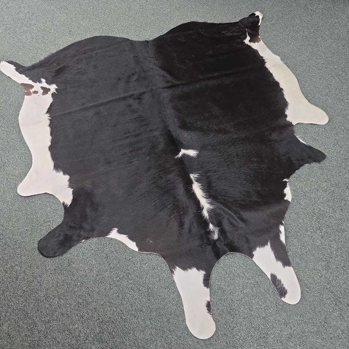 MEDIUM COWHIDE