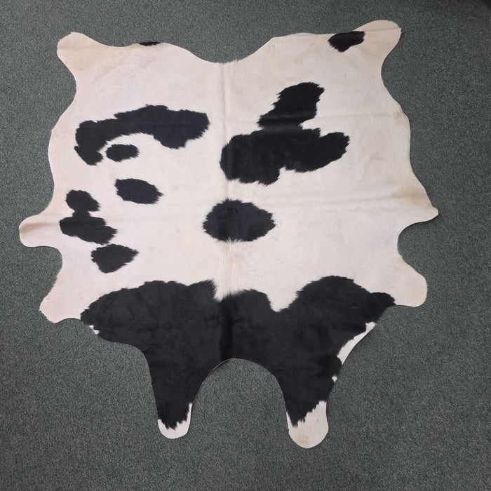 MEDIUM COWHIDE