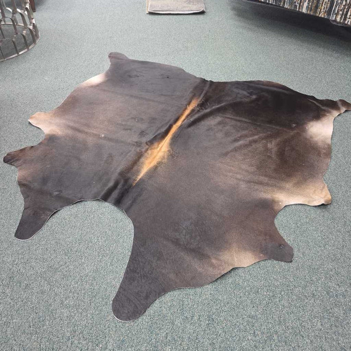 MEDIUM COWHIDE