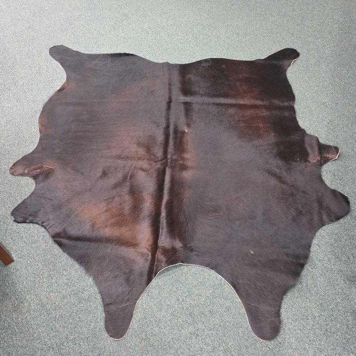 MEDIUM COWHIDE