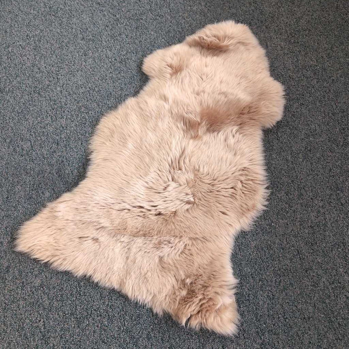 BEIGE SHEEPSKIN