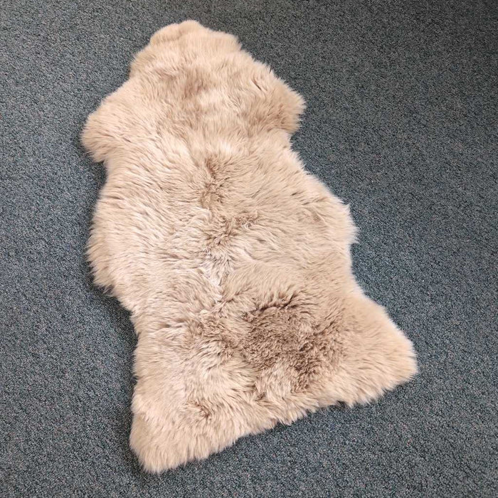 BEIGE SHEEPSKIN