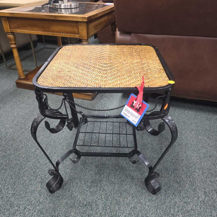 WICKER TOP END TABLE AT