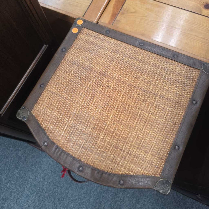 WICKER NIGHTSTAND SK