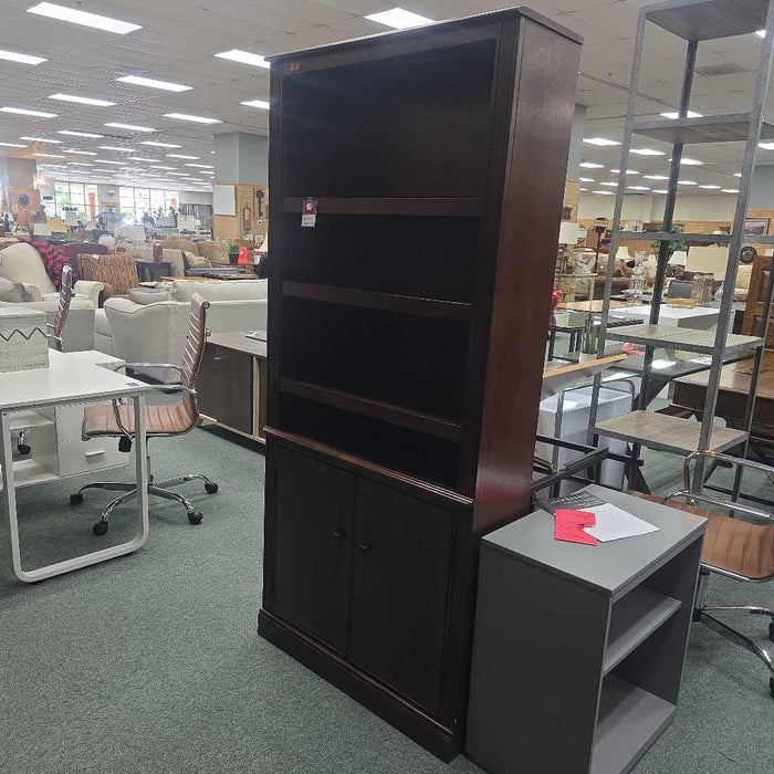 BOOKSHELF BAH
