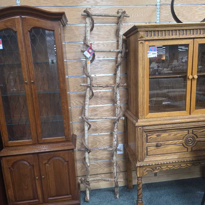 LADDER DECOR AT