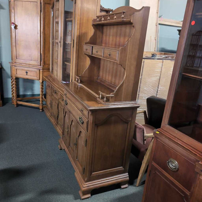 CHINA HUTCH LLM