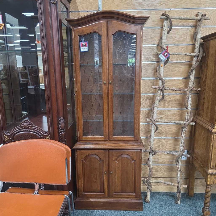 ANTIQUE CURIO VABINET BSL