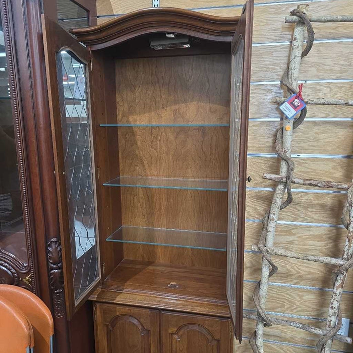 ANTIQUE CURIO VABINET BSL