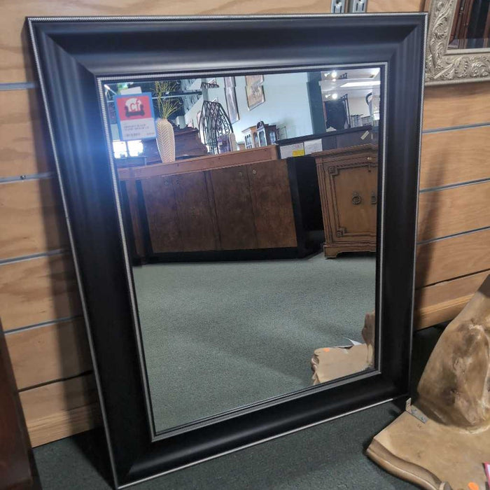 BLACK FRAME MIRROR