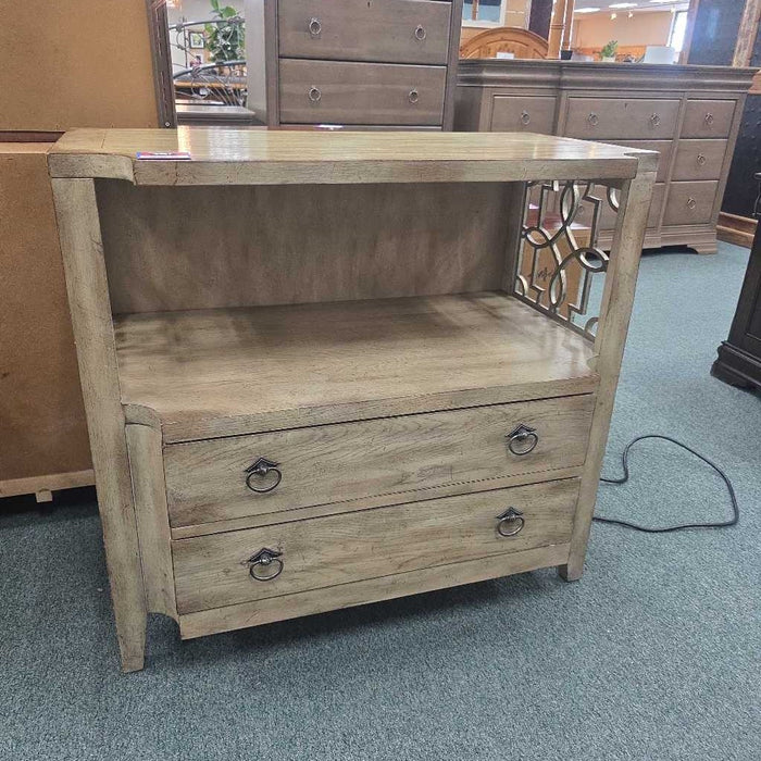 HOOKER NIGHTSTAND