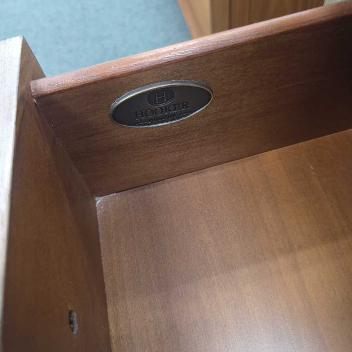 HOOKER NIGHTSTAND