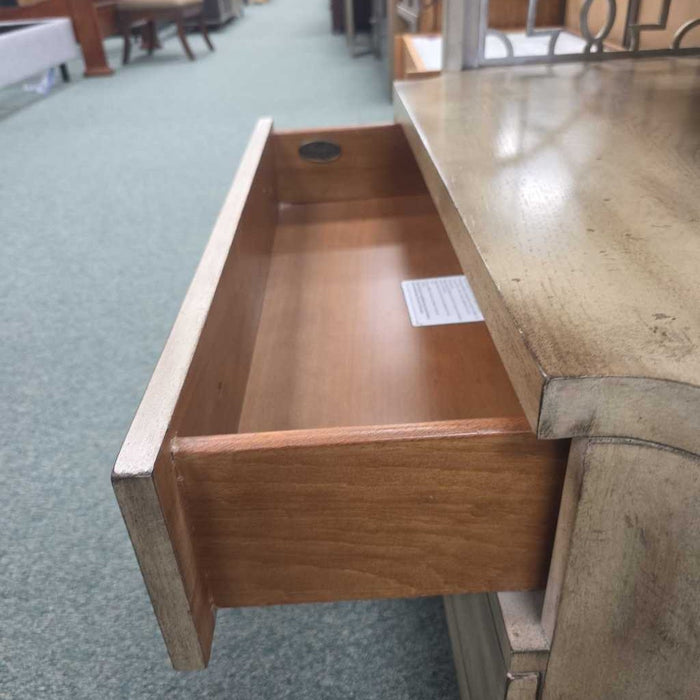 HOOKER NIGHTSTAND