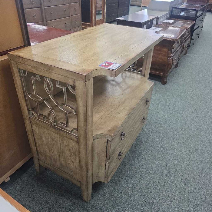 HOOKER NIGHTSTAND