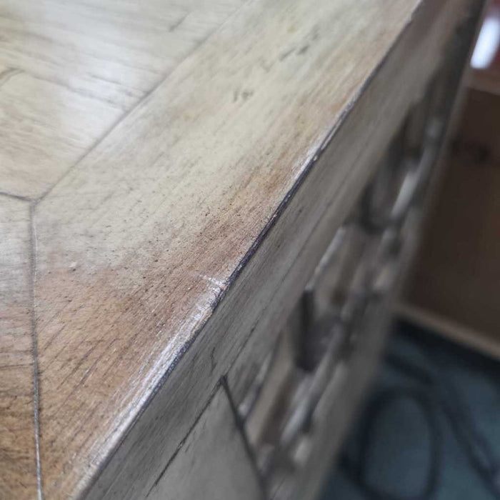 HOOKER NIGHTSTAND