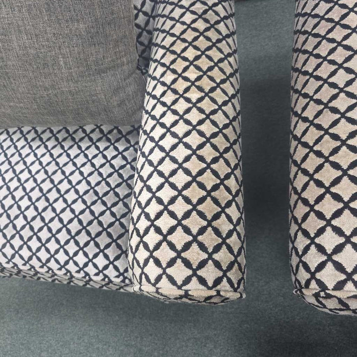 ACCENT CHAIR BTK