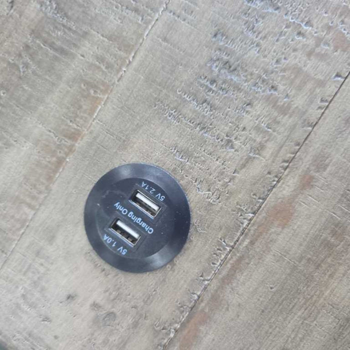 END TABLE WITH POWER SK