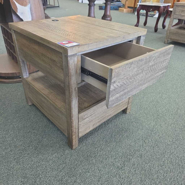 END TABLE WITH POWER SK