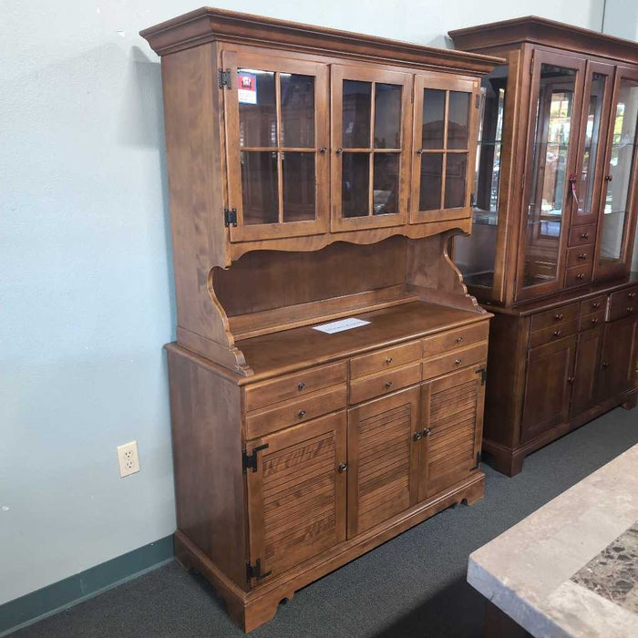 ETHAN ALLEN CHINA HUTCH LAC