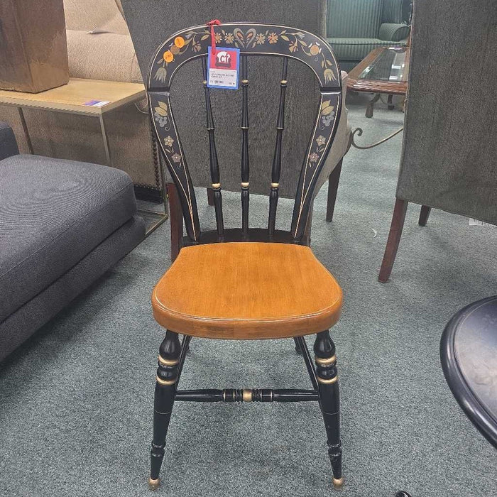 ACCENT CHAIR AT