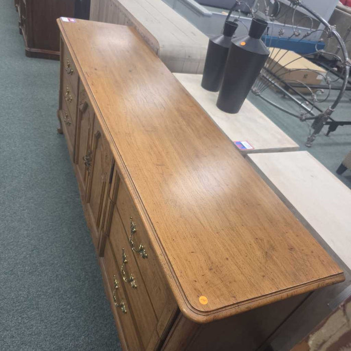 DRESSER BCA