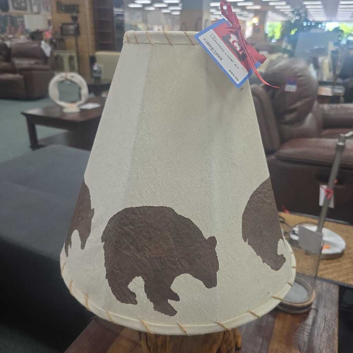 LAMP AT