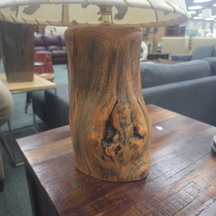 LAMP AT