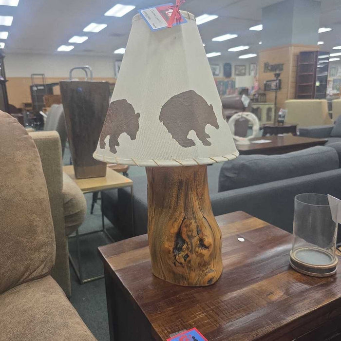 LAMP AT
