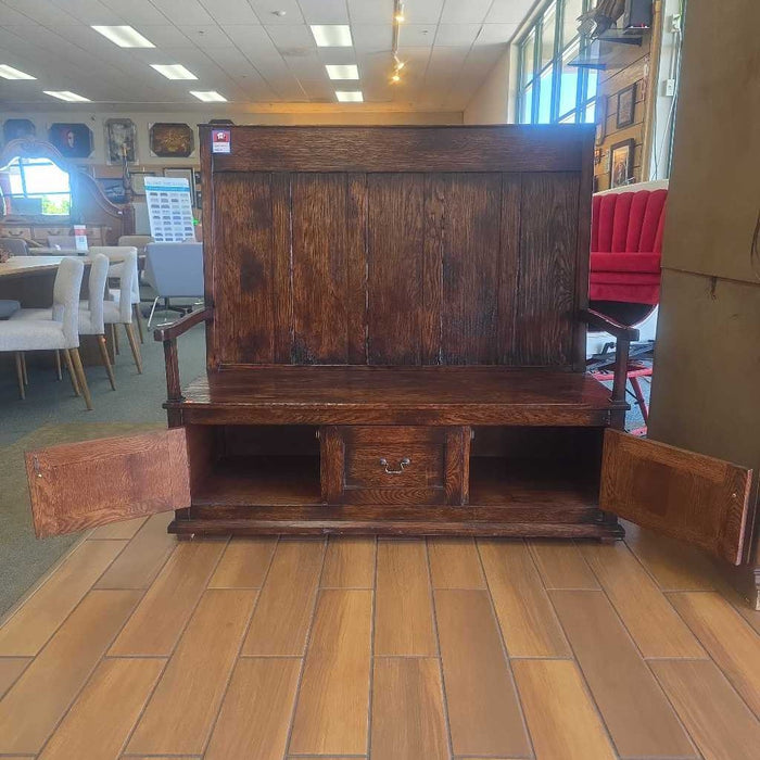BENCH BTK