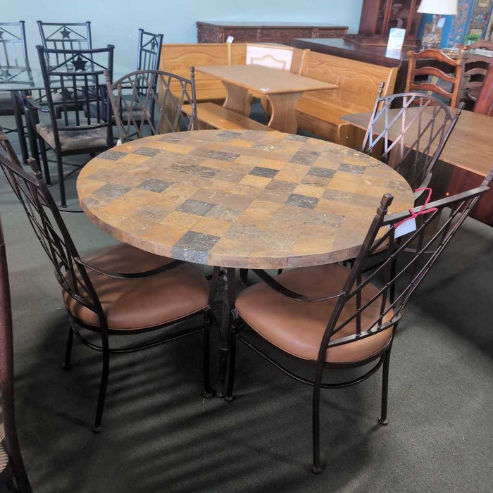 TABLE 4 CHAIRS ALK