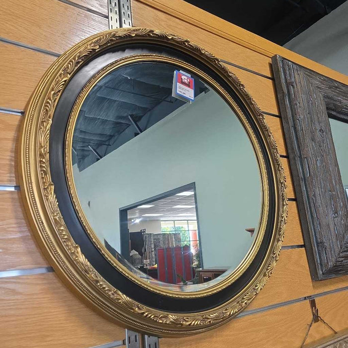 ROUND MIRROR