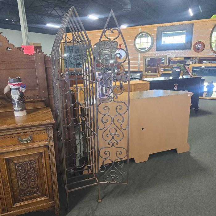 METAL WINE RACK TB