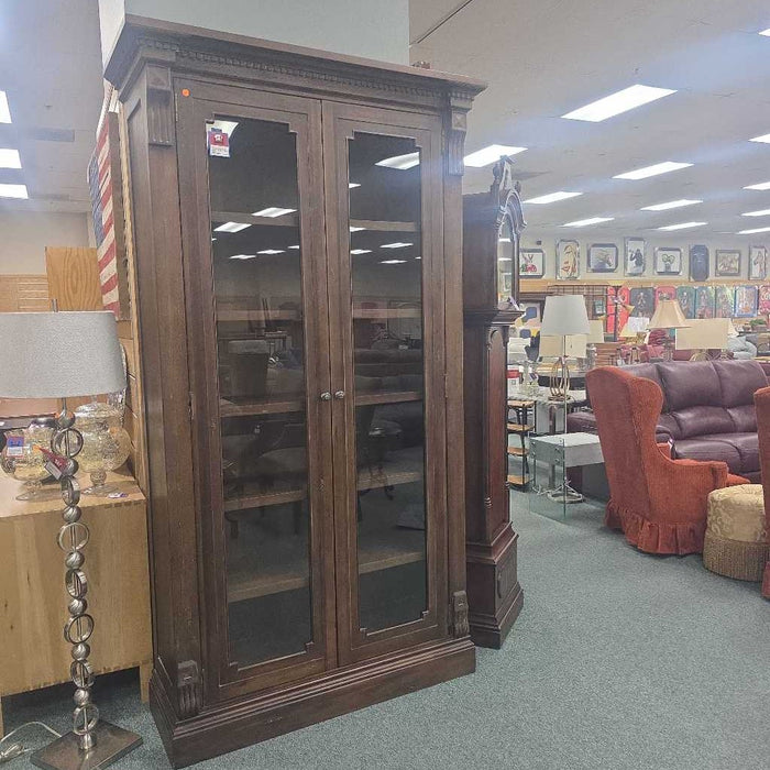 RH ST JAMES GLASS CABINET CKK