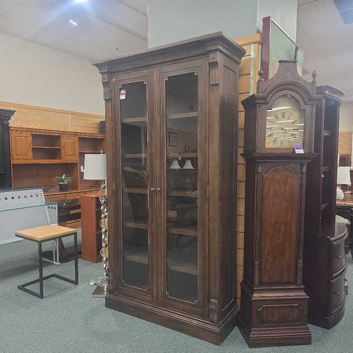 RH ST JAMES GLASS CABINET CKK
