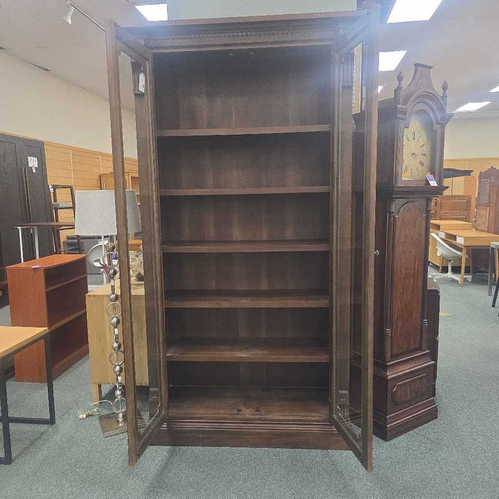 RH ST JAMES GLASS CABINET CKK