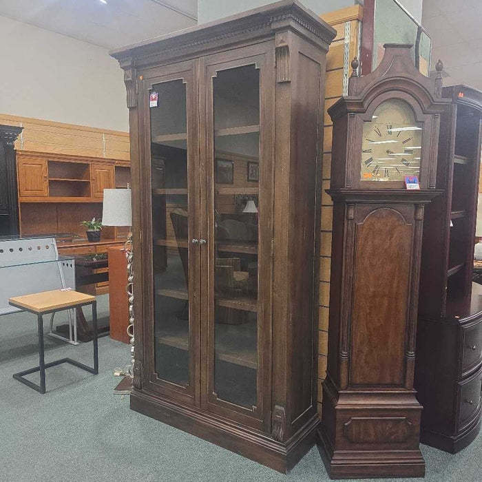RH ST JAMES GLASS CABINET CKK