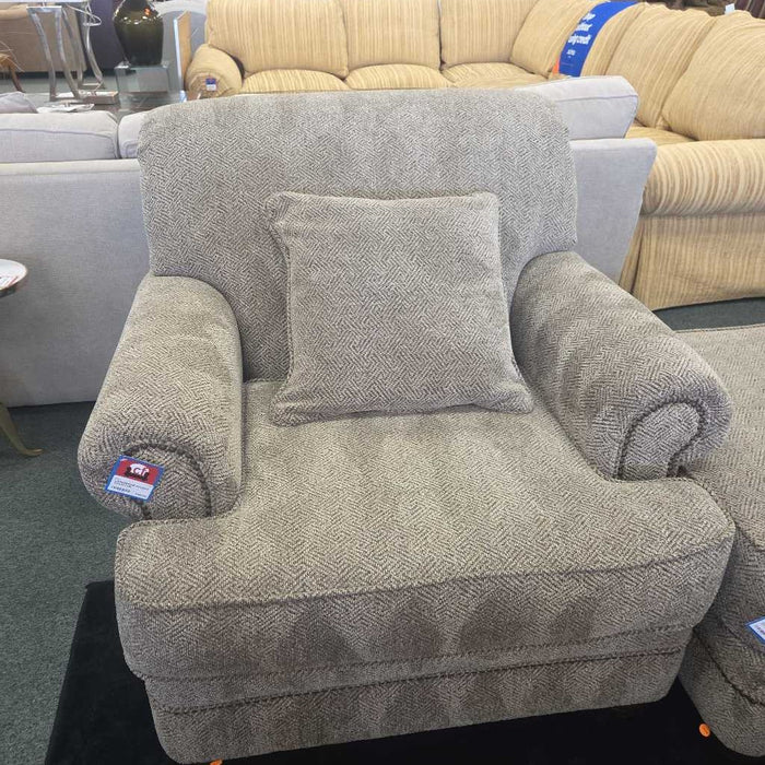 ACCENT CHAIR LSH