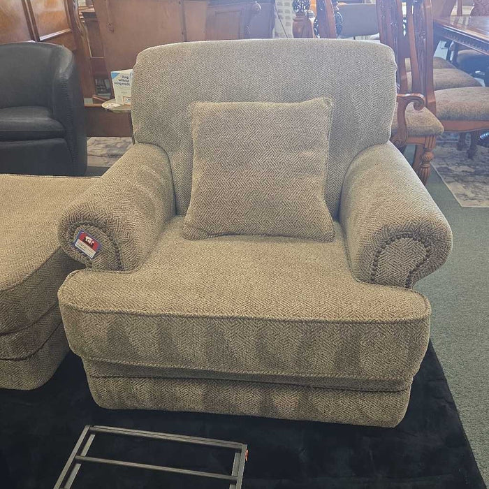 ACCENT CHAIR LSH