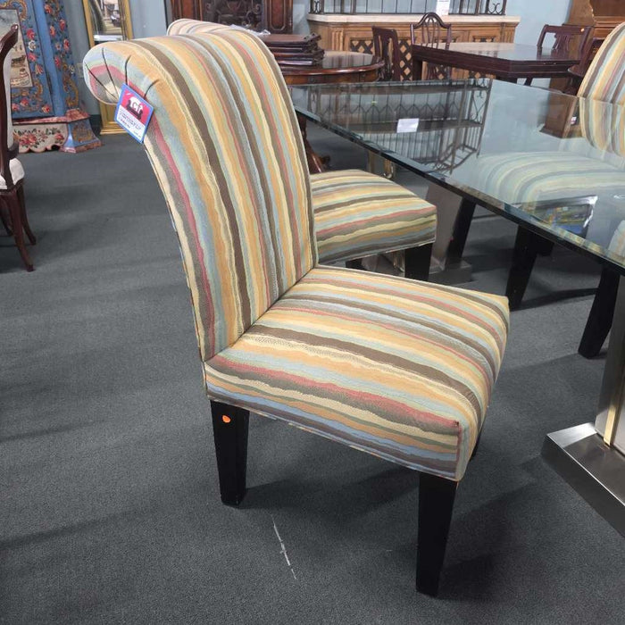SET OF 4 SIDE CHAIRS BST