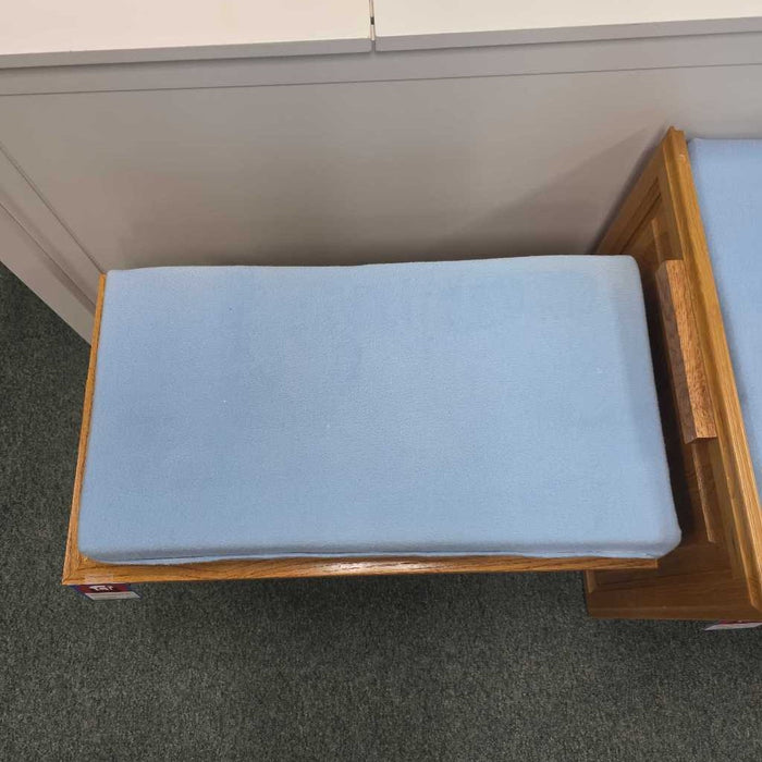 BENCH AT