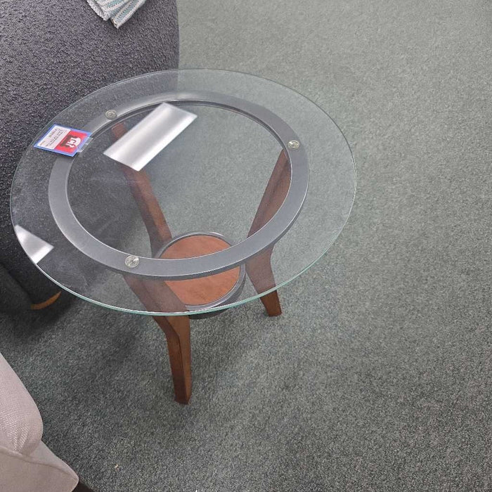 ROUND GLASS TOP END TABLE AT