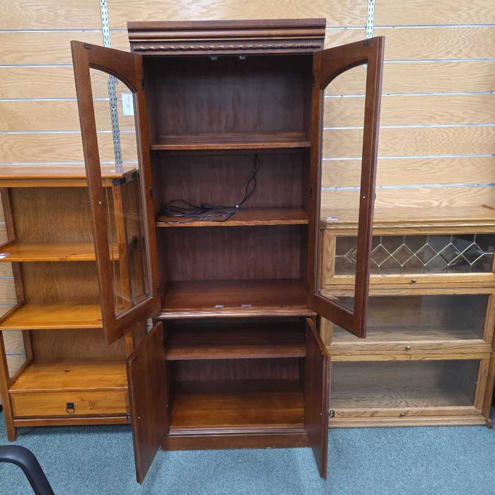 HOOKER BOOKCASE BST