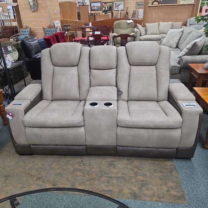 POWER RECLINING LOVESEAT MIH