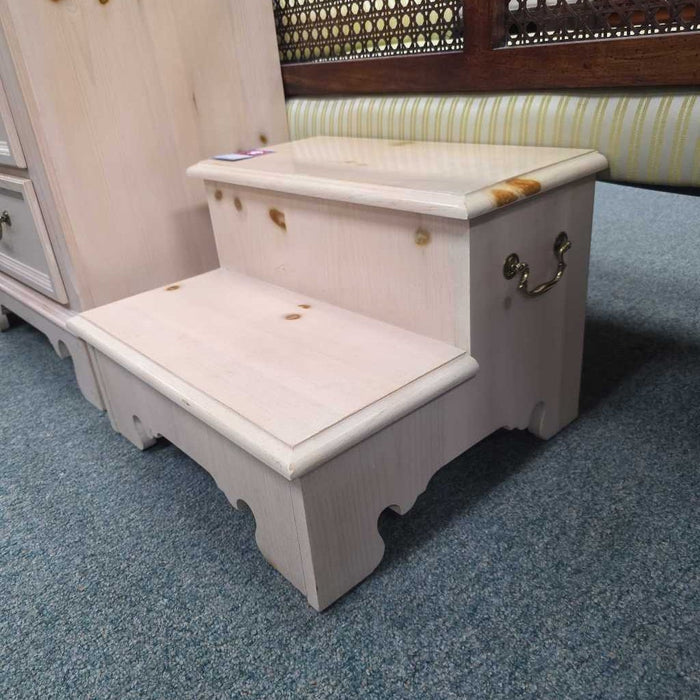 BED STEPS BT