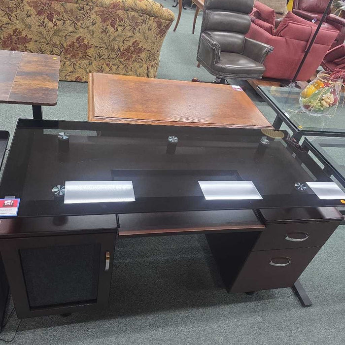 DESK BTK