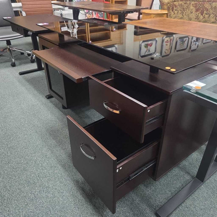DESK BTK
