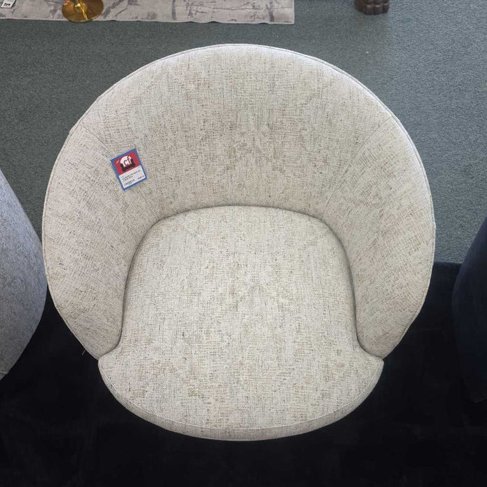 SWIVEL CHAIR BAH